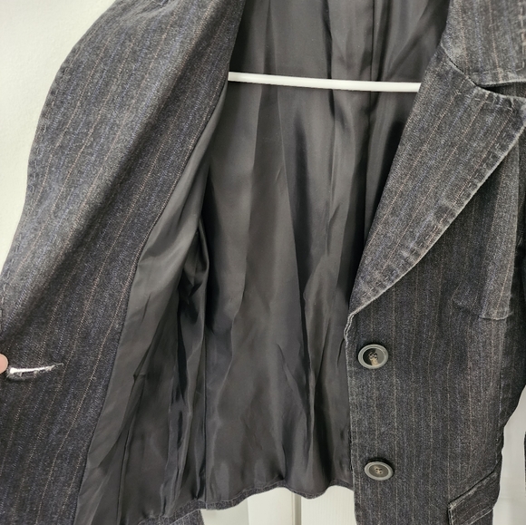 Sisley Jacket - Picture 2 of 4